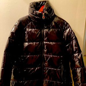 Invicta Black puffer coat
